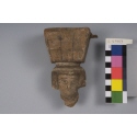 statuetta di portatrice/ frammento statuetta di portatrice/ frammento